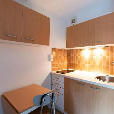 Apartamento 1 Bedroom For 4 *